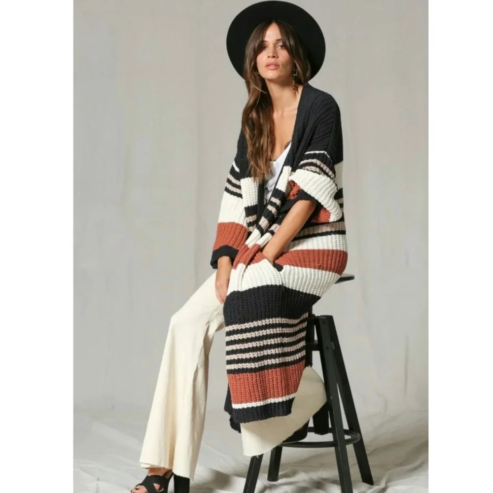 Gorgeous Autumn Spice Colorblock Cardigan Sweater - Picture 5 of 12